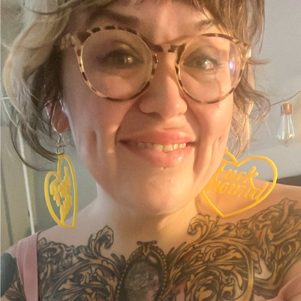 Meet your Posher, Alexys